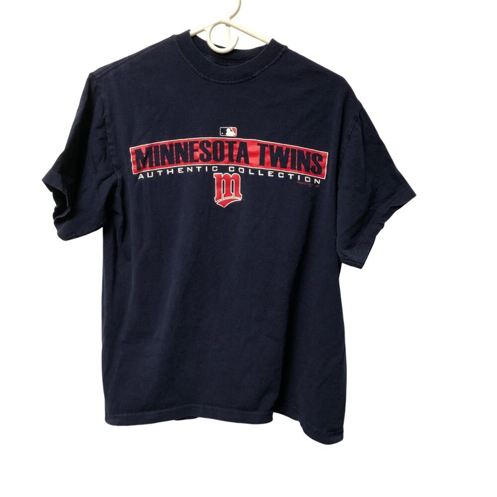 Minnesota Twins T Shirt Size Medium Cotton Short Sleeve Baseball Sports TEE